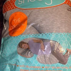 Original snoogle total body pregnancy pillow.